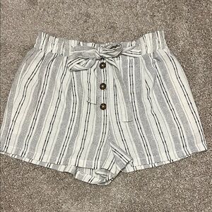 NWOT Striped Linen Shorts
